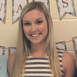 Meet your Posher, Alyssa